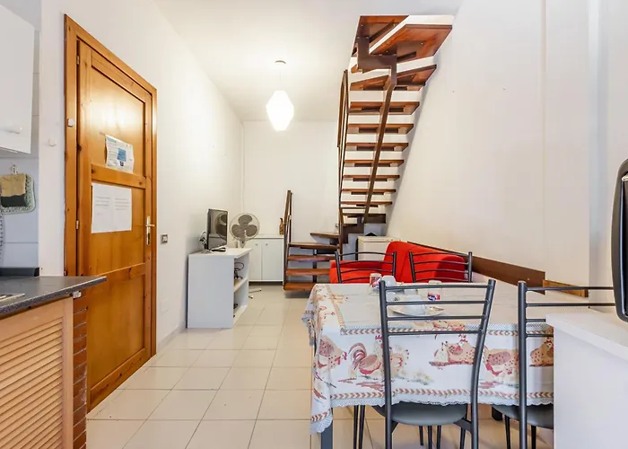 Apartamento Guesthost - Il Mandorleto Roomy